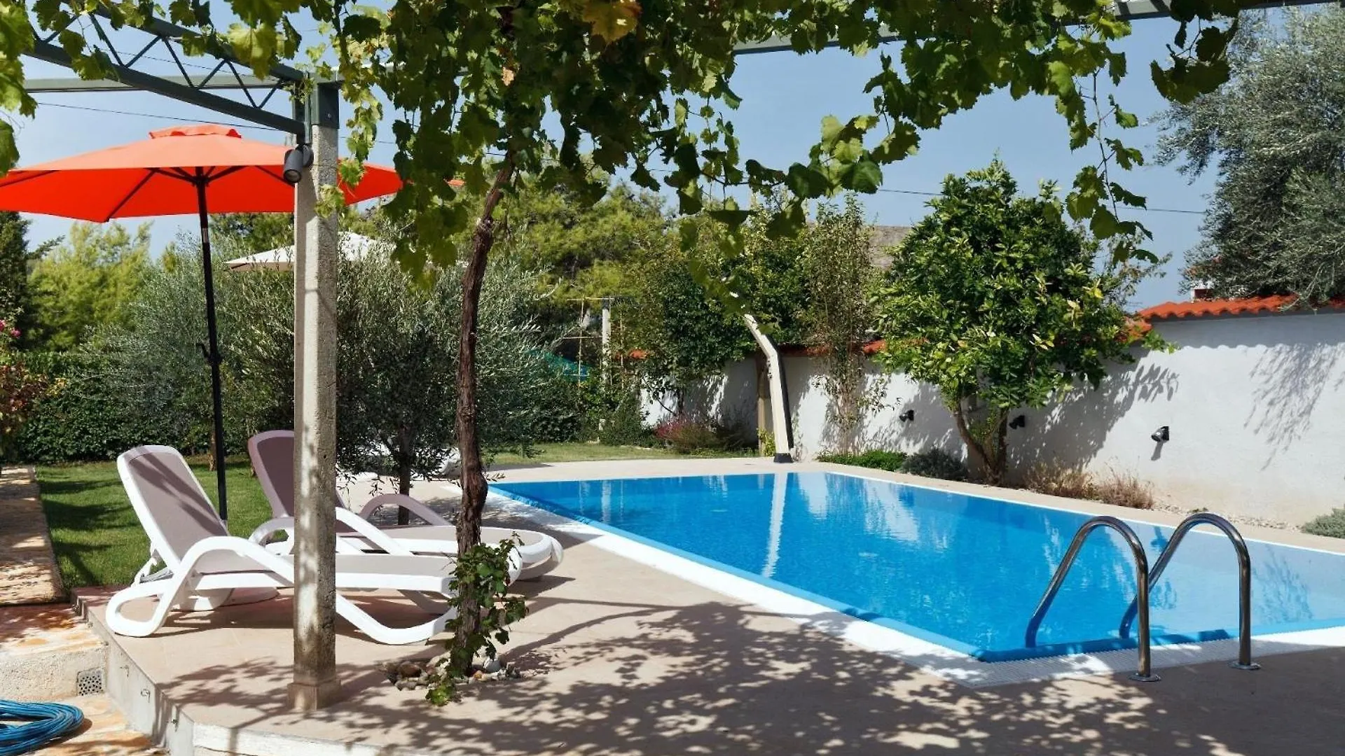 Luxurioeses Haus Direkt Am Strand, Grosse Terrasse, Pool Sutomiscica Κροατία
